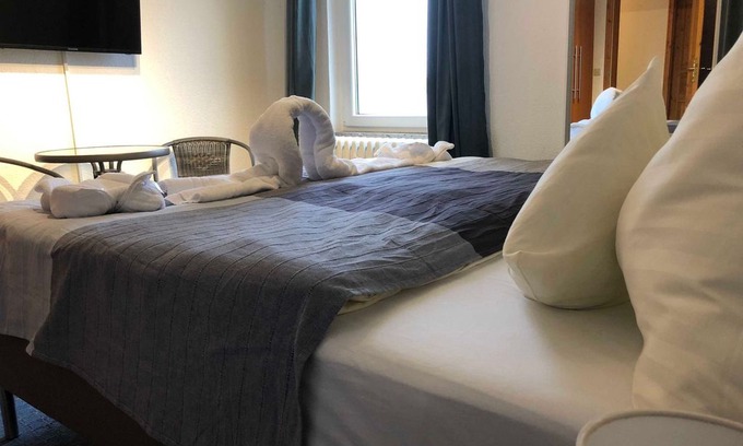 Oderberg Hotel | Double Room # 2 - Riverside Inn