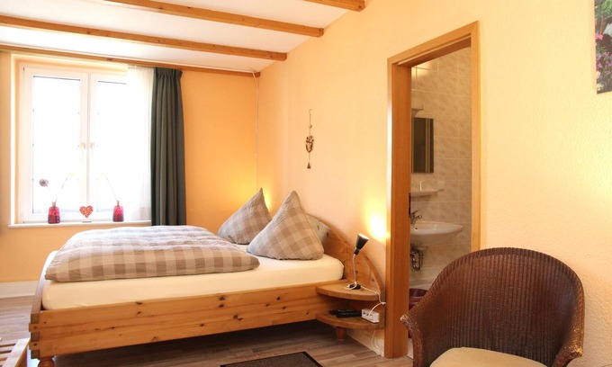 Antfeld Apartment | Double room 3 & 4 with WC and shower or bath