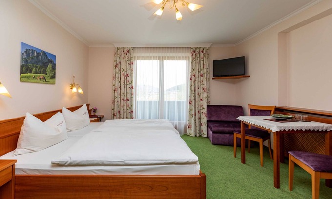 Sankt Lorenz Apartment | Double room 3 - Pension ANNA, apartments & comfort rooms *