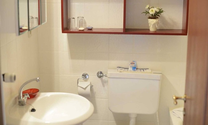 Jungholz House | Double room/B & B Enzian with south-facing balcony - Landhaus Windrose
