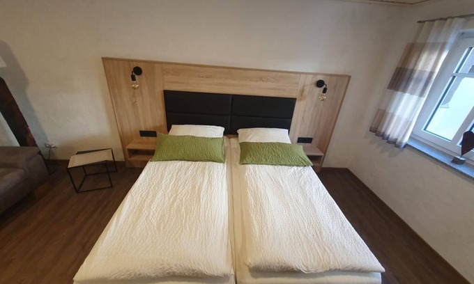 Alken Apartment | Double room Bleidenberg - accommodation in the Brandgasse