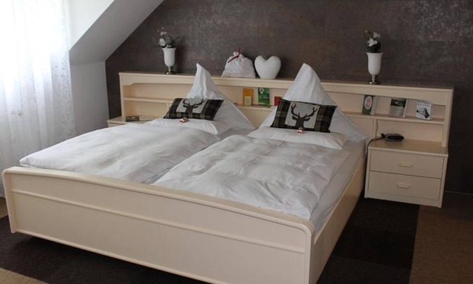 Brodenbach Cottage | Double room comfort - Mosel-Pension Gästehaus Christiane