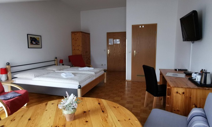 Neubulach Apartment | Double room comfort