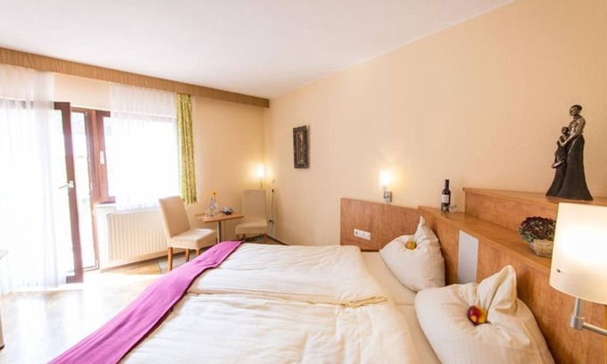 Ulmet House | Double room comfort - Waldhotel Felschbachhof