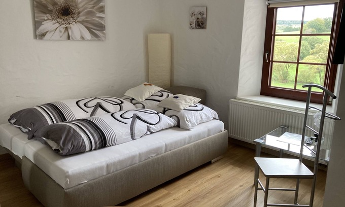 Borler Bed & Breakfast | Double room comfortably furnished with own bathroom