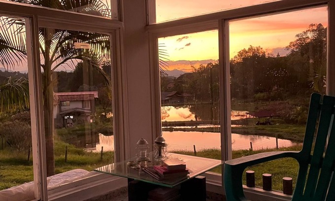 Guatape Cottage | Double Room in Country House with Lake and Waterfalls
