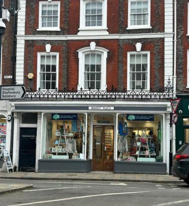 Blandford Saint Mary House | Double Room in Georgian Masionette