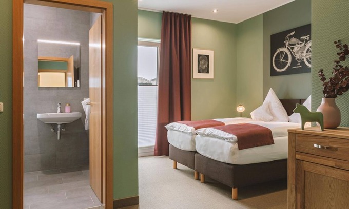 Bitburg House | Double room LouM - Hotel Louis Müller