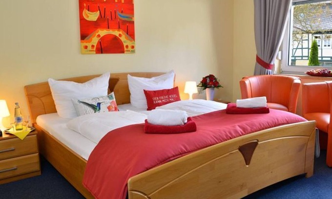 Morz House | Double room shower/WC, balcony - Hotel Zum Mühlental