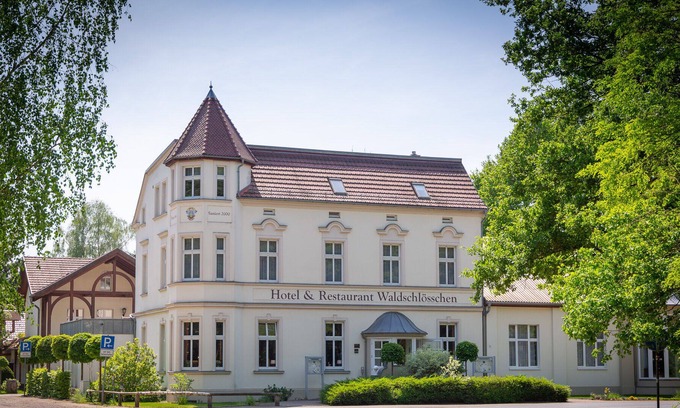 Kyritz Apartment | Double room (shower/WC)