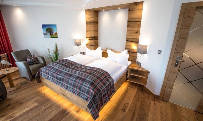 Niederhelden Apartment | Double room Superior+