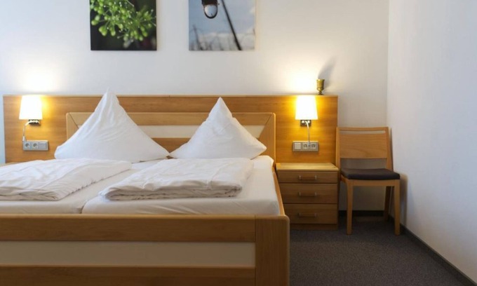 Veldenz Bed & Breakfast | Double room "Weinquartier" handicapped accessible - Weinhaus am Schieferfels