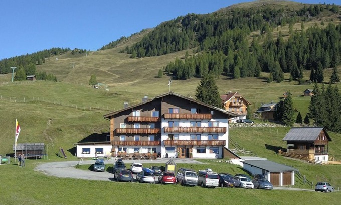 Berg im Drautal House | Double room with north-facing balcony - Almhotel Fichtenheim