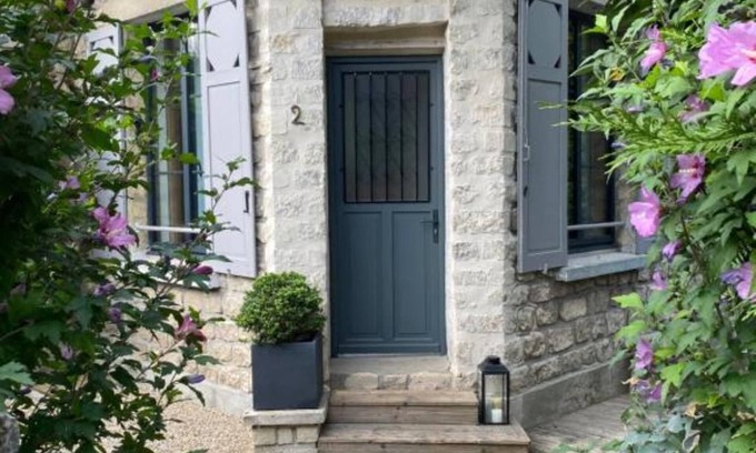 Senlis House | Double room with private bathroom