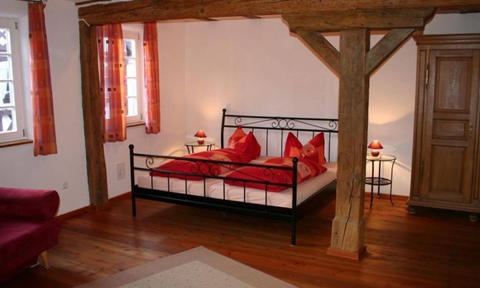 Steinweiler Bed & Breakfast | Double room with shower/WC - Weingut & Gästehaus Frank Bohlender