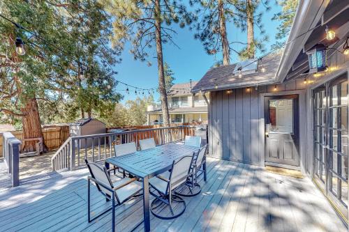 Idyllwild House | Double View Lodge