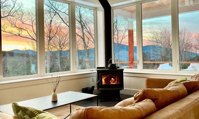 Jackson Cabin | Doublehead Lodge: family+pet friendly, net-zero luxury home with panoramic views