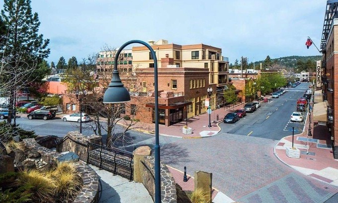 Old Bend Hotel | DoubleTree by Hilton Hotel Bend