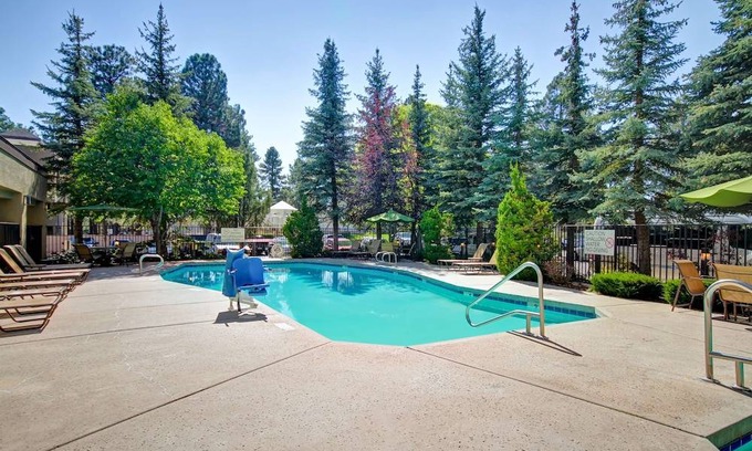 Flagstaff Hotel | DoubleTree by Hilton Hotel Flagstaff