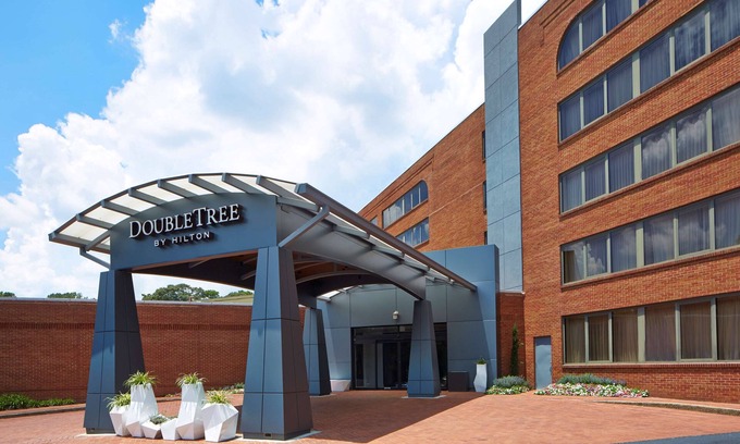 North Brookhaven Hotel | DoubleTree by Hilton Atlanta Perimeter Dunwoody