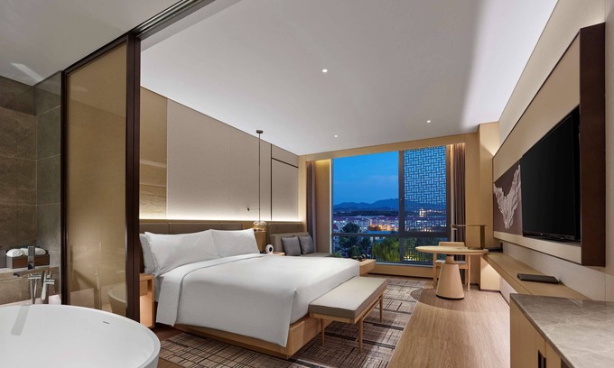 Yanqing Hotel | DoubleTree by Hilton Beijing Badaling