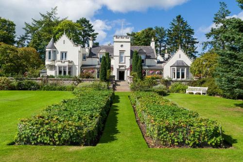 Logie Coldstone Hotel | Douneside House