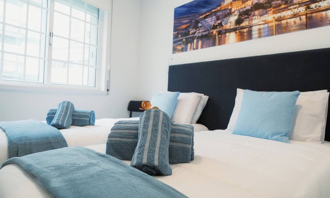 Vila Nova de Gaia House | Douro Garden & Rooftop Home - With Quick Access to Porto's World Heritage Sites