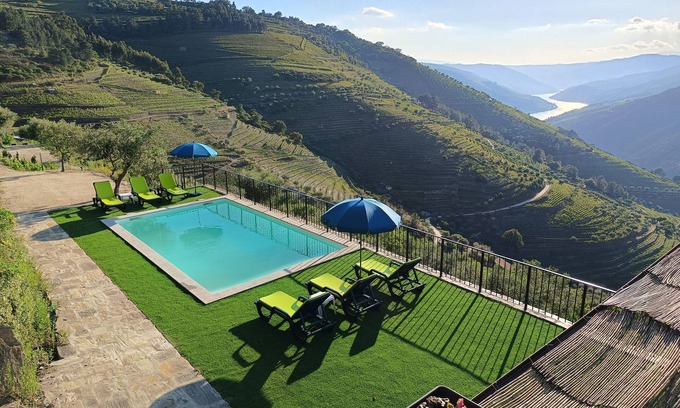 Bomfim Villa | Douro traditional Villa set on an exclusive location.