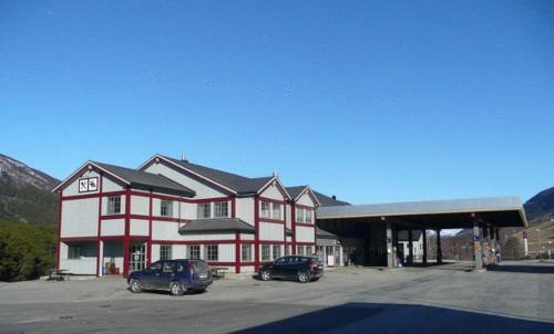 Dovre Hotel | Dovre Motell