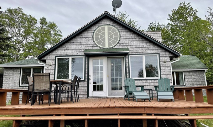 Steuben Cottage | Downeast Maine Cottage with Water View and Nature Preserve