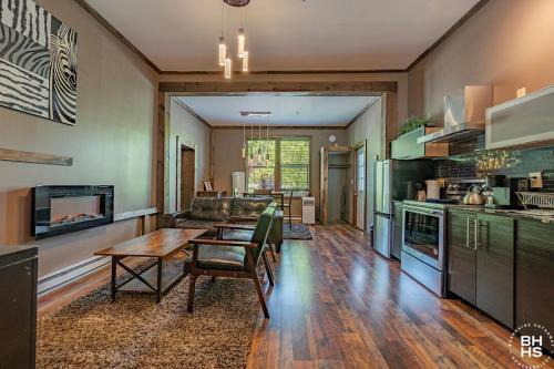 Lake Placid Apartment | Downhill Lodge Condominium