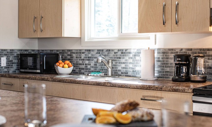 Revelstoke House | Downie Cottage by Revelstoke Vacations
