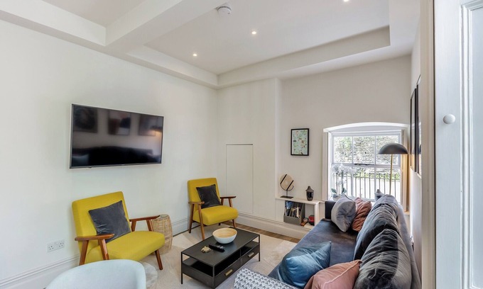 Clitheroe Cottage | Downstairs - UK43929