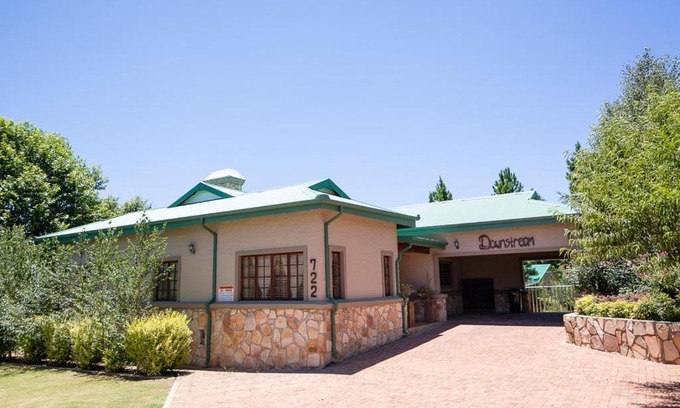 Dullstroom House | Downstream