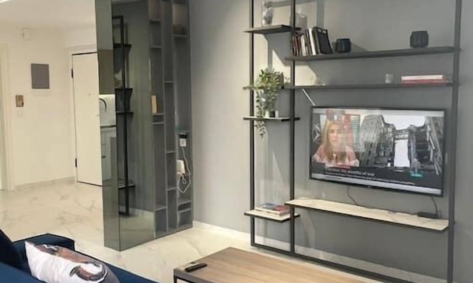 Ilisia Apartment | Downtown 3/Bedroom City Apartment