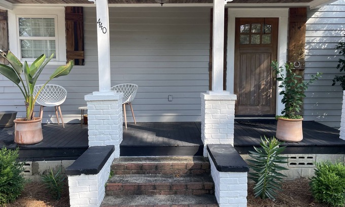 Aiken Cottage | Downtown Aiken Cottage