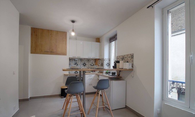 Lagny-sur-Marne Apartment | Downtown apartment