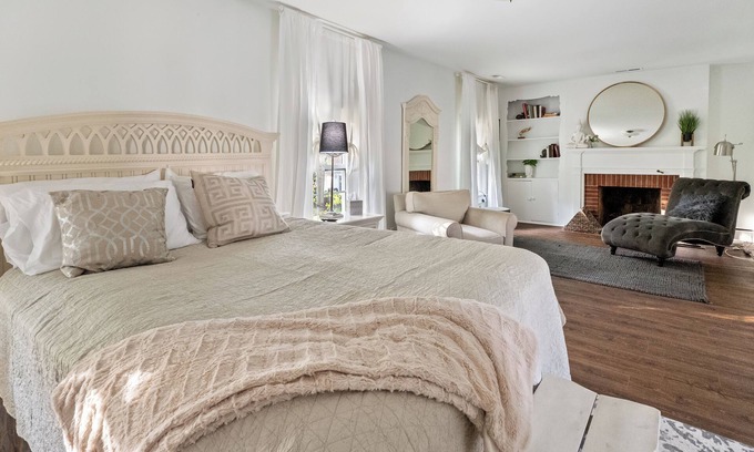 Berlin House | Downtown Berlin Home w Historic Charm Dog Friendly Home