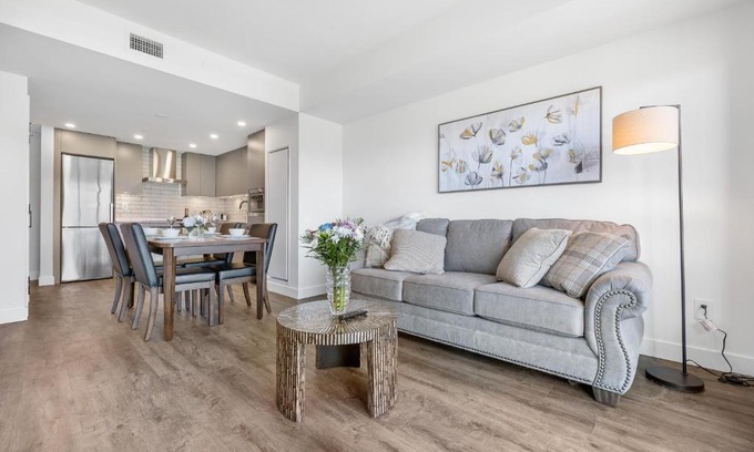 Downtown Kelowna Apartment | Downtown Brooklyn - Brand New Luxury Condon