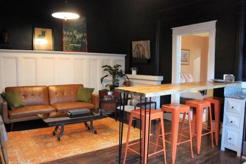 Downtown El Paso Apartment | Downtown Casa Mina Casita Free Parking