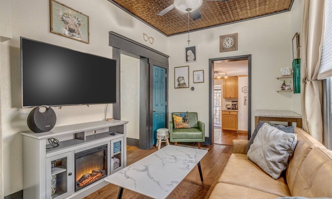Central Colorado Springs House | Downtown Colorado Springs House