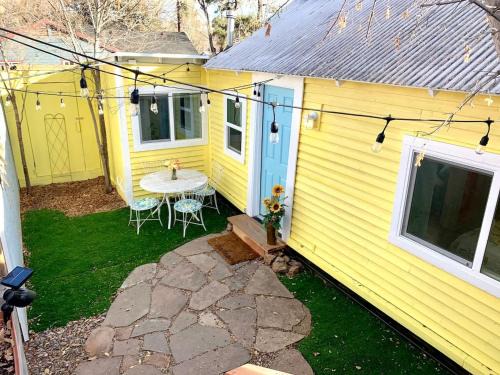 Prescott House | Downtown Daisy - Walk To Whiskey Row