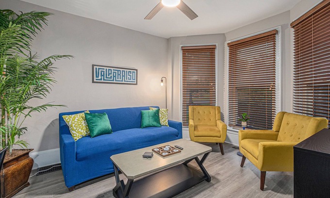 Valparaiso Apartment | Downtown Dream Apartment 1N. Retro Vibes!