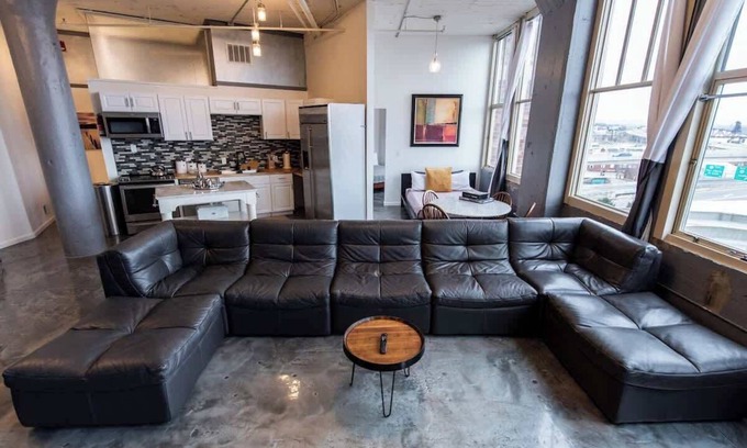 West Main Historic District Apartment | Downtown Duplex with Panoramic View (12 Beds)