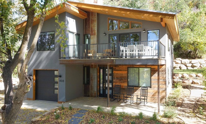 Durango House | DOWNTOWN DURANGO HIDEOUT, NEW MODERN CUSTOM HOME