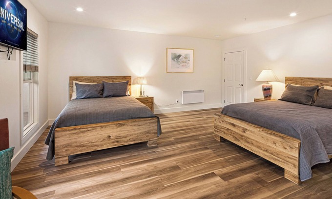 Friday Harbor Apartment | Downtown Friday Harbor! Newly Built! (CP)