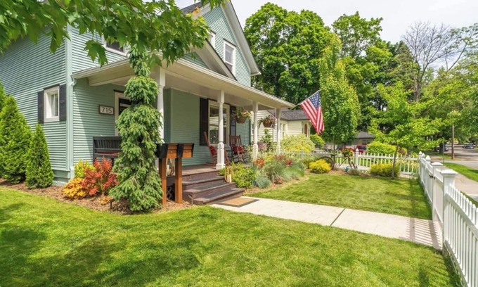Garden District House | Downtown Getaway CDA