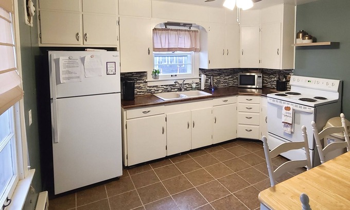 Hermann House | Downtown Guesthouse : Perfect for 4 people