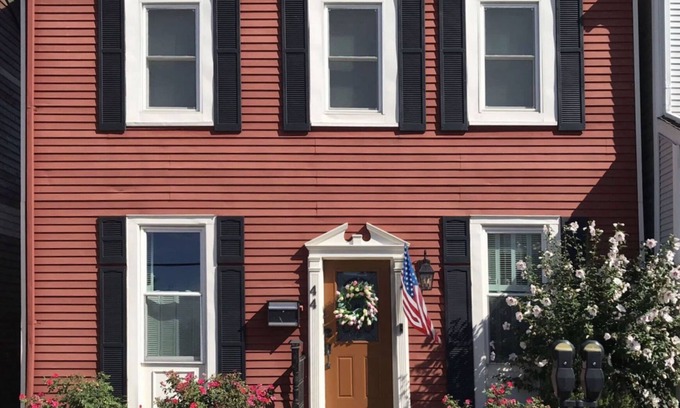 Lebanon House | Downtown Lebanon, Near Kings Island, Lovely Historic Home, 1st Flr, Washer/Dryer