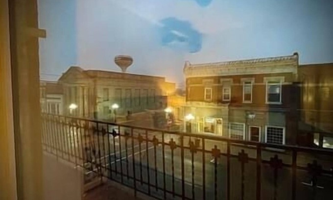 Le Roy Apartment | Downtown LeRoy ONE TWENTY Loft
